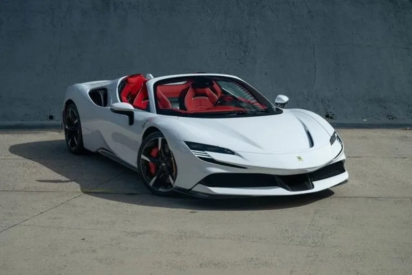 2023 Ferrari SF90 Spider Base photo 1