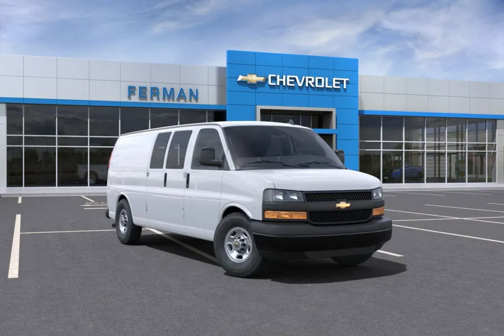 2024 Chevrolet Express Cargo 2500 photo 1