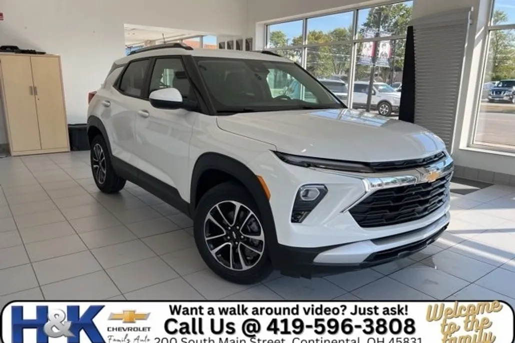 2026 Chevrolet Trailblazer LT photo 1