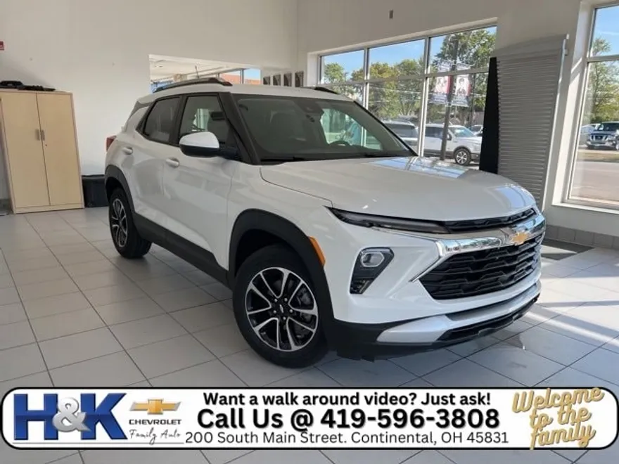 2026 Chevrolet Trailblazer LT photo 1