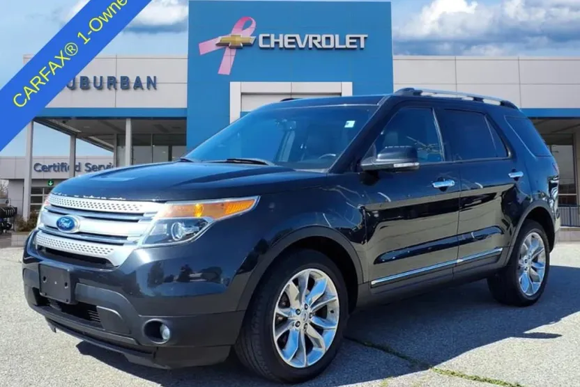 2013 Ford Explorer XLT photo 1