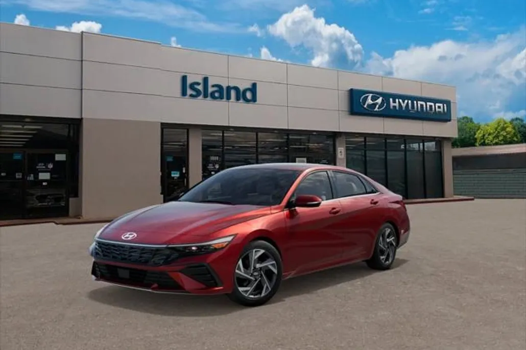 2025 Hyundai Elantra Limited photo 1