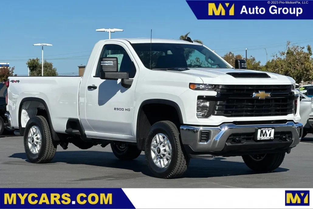 2025 Chevrolet Silverado 2500HD photo 1