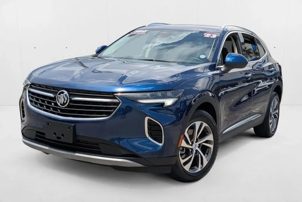 2023 Buick Envision Essence photo 1