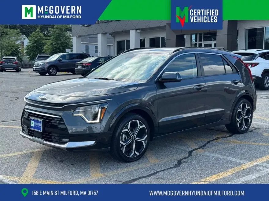2023 Kia Niro EX Touring photo 1