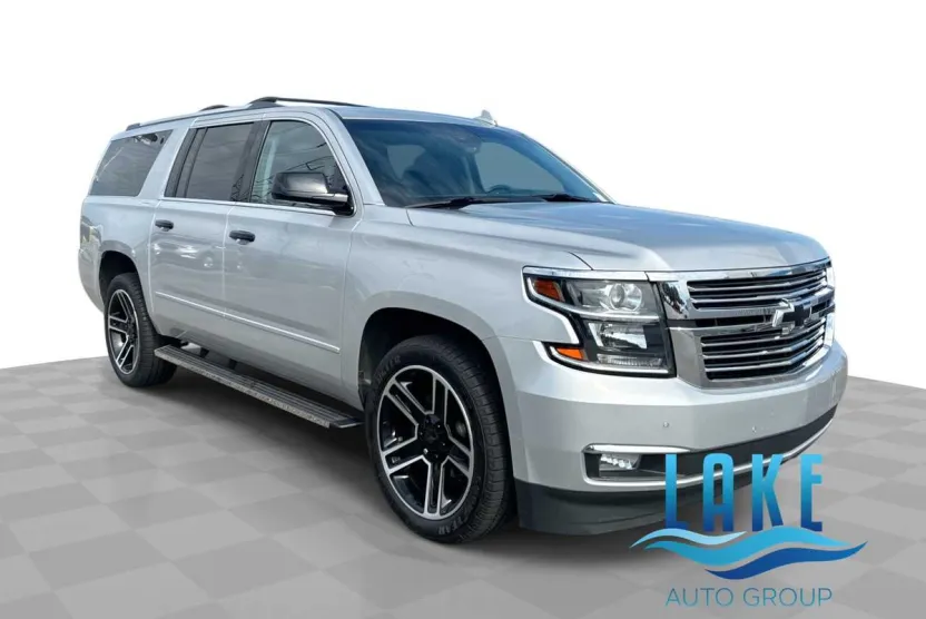 2020 Chevrolet Suburban Premier photo 1