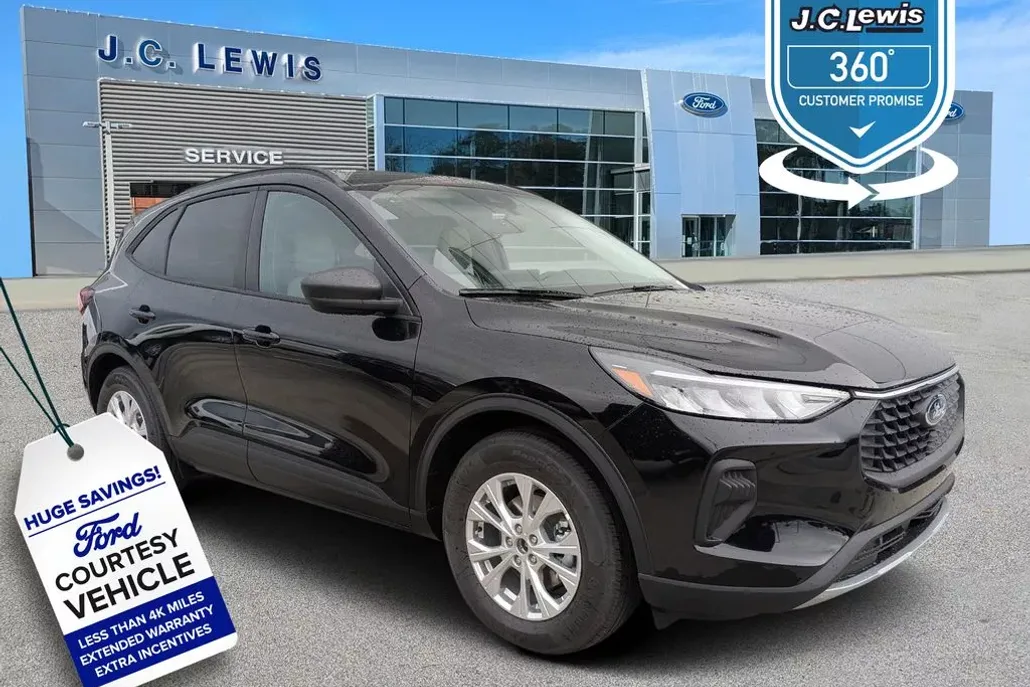 2025 Ford Escape Active photo 1