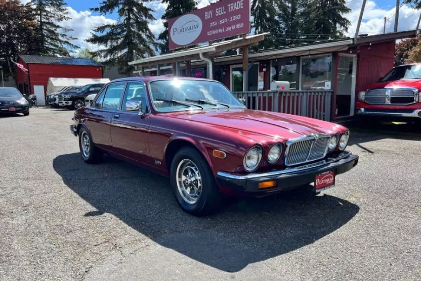 1987 Jaguar XJ XJ6 photo 1