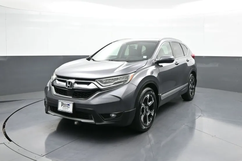 2017 Honda CR-V Touring photo 1