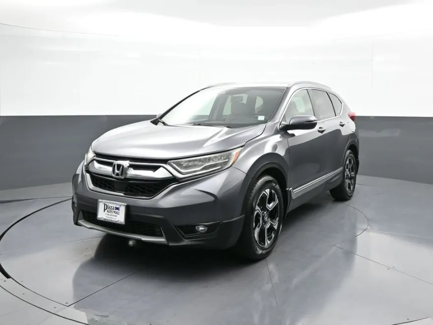 2017 Honda CR-V Touring photo 1