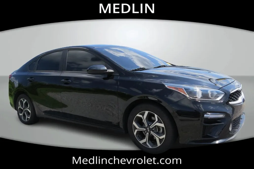 2020 Kia Forte LXS photo 1