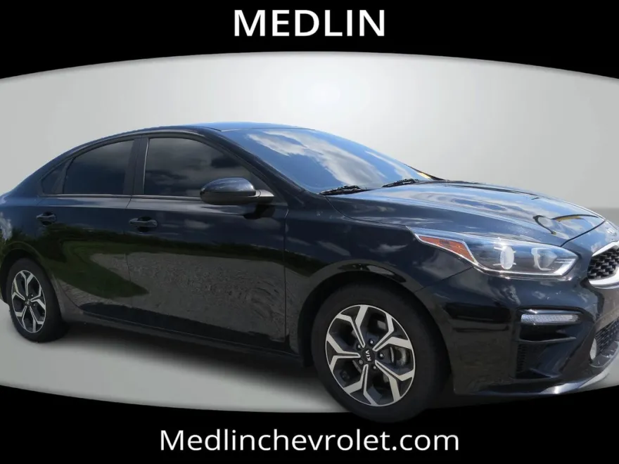 2020 Kia Forte LXS photo 1