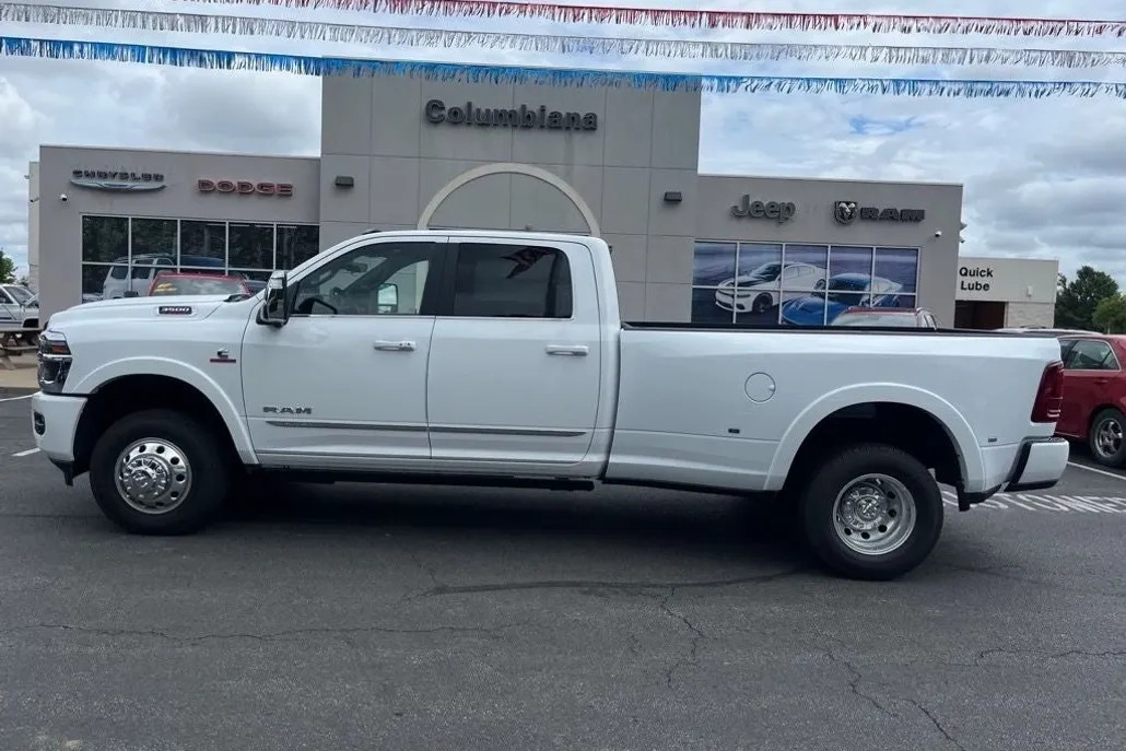 2025 Ram 3500 Limited photo 1