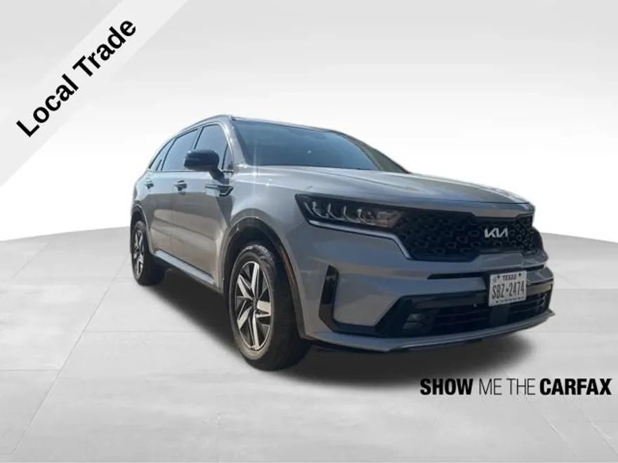 2022 Kia Sorento EX photo 1