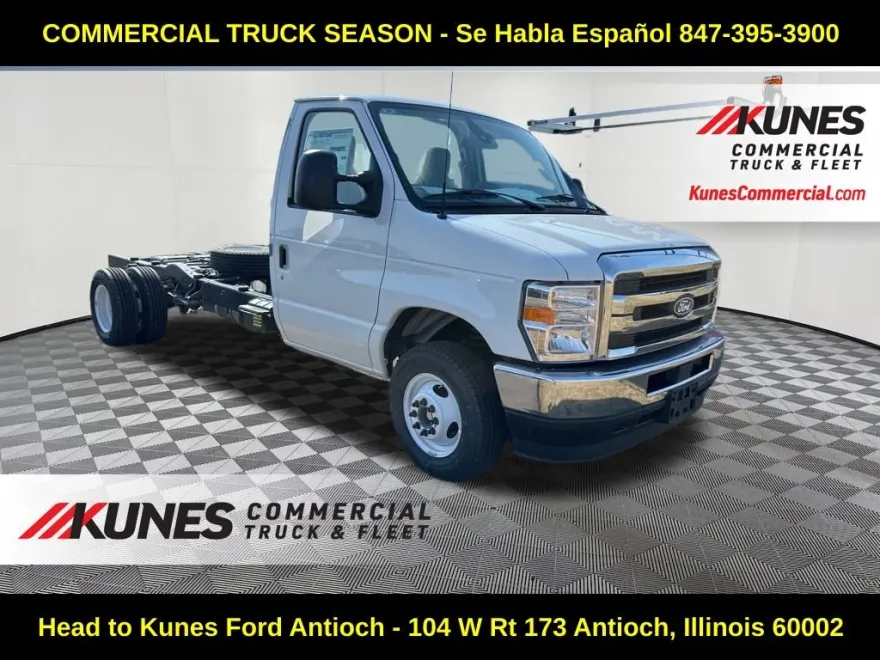 2026 Ford E-350 Base photo 1