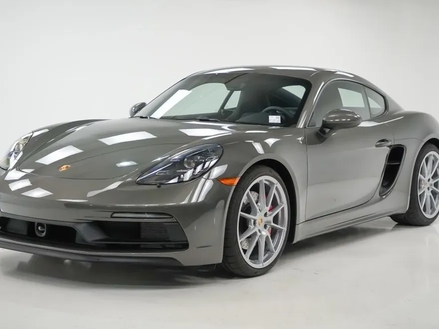 2025 Porsche Cayman GTS 4.0 photo 1