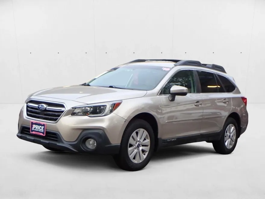 2018 Subaru Outback Premium photo 1