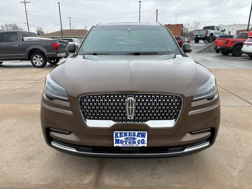 2022 Lincoln Aviator Reserve photo 2
