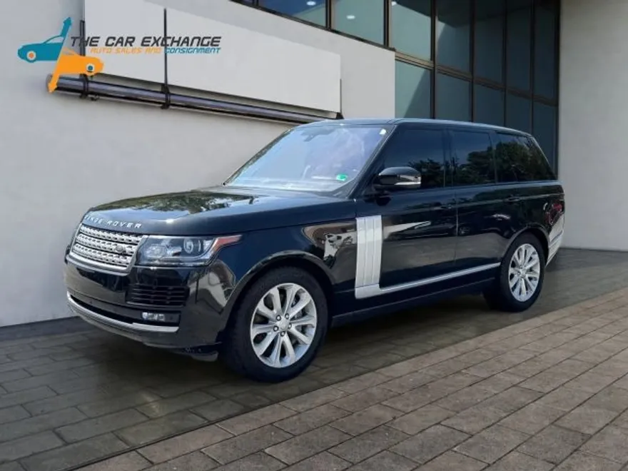 2016 Land Rover Range Rover HSE photo 1