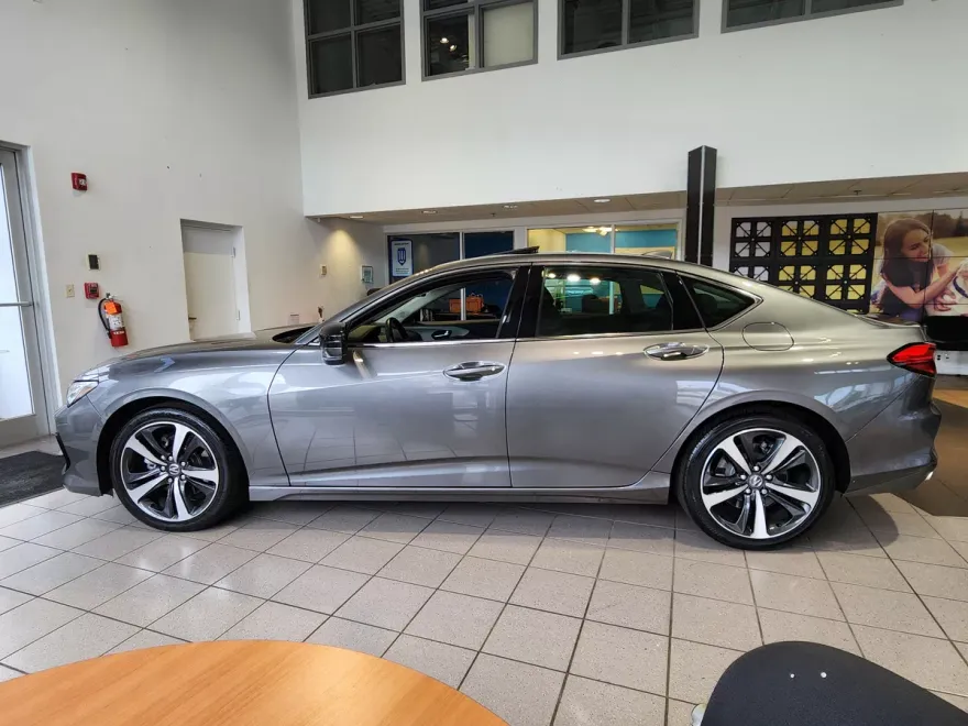 2025 Acura TLX Technology photo 1