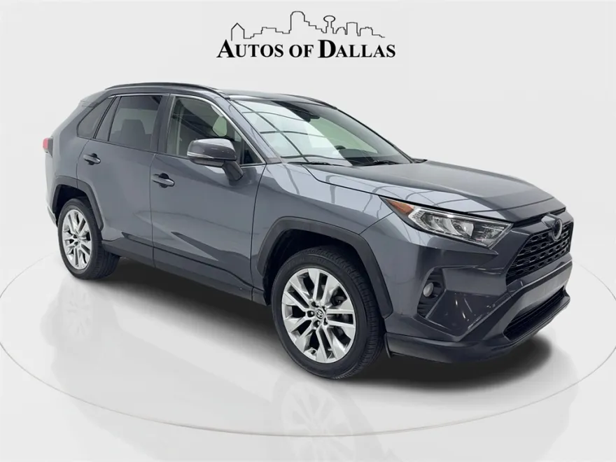 2021 Toyota RAV4 XLE Premium photo 1