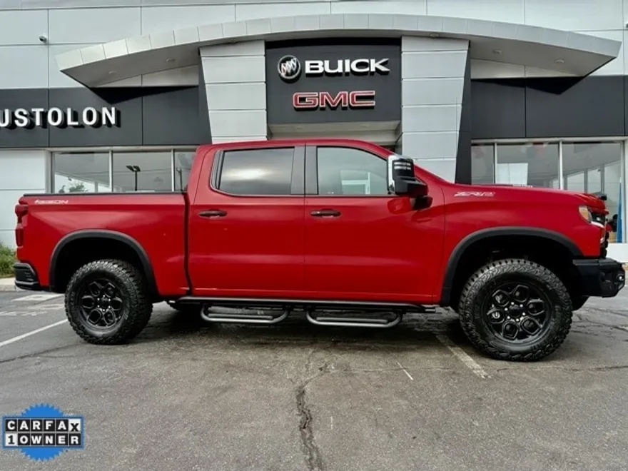 2024 Chevrolet Silverado 1500 ZR2 photo 1
