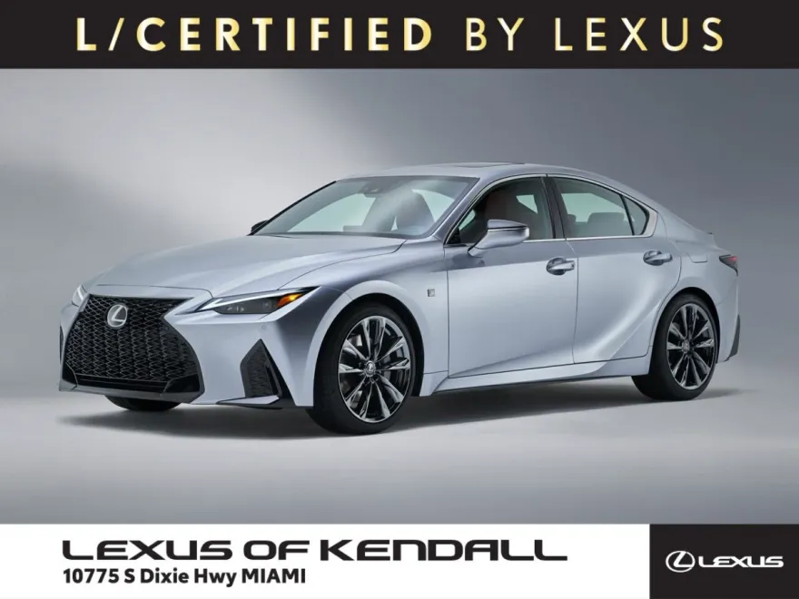 2022 Lexus IS 350 F SPORT photo 1