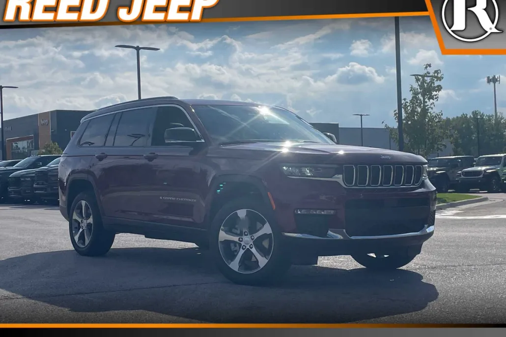 2025 Jeep Grand Cherokee Limited photo 1