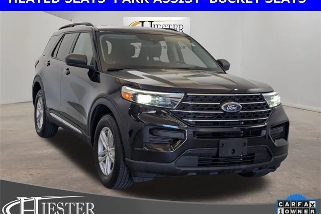 2022 Ford Explorer XLT photo 1