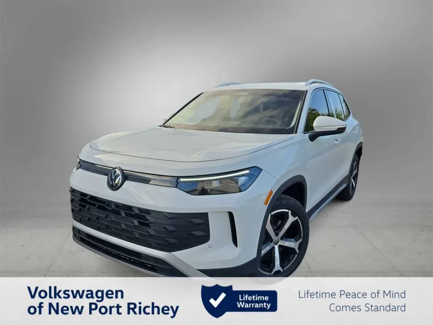 2025 Volkswagen Tiguan SE photo 1