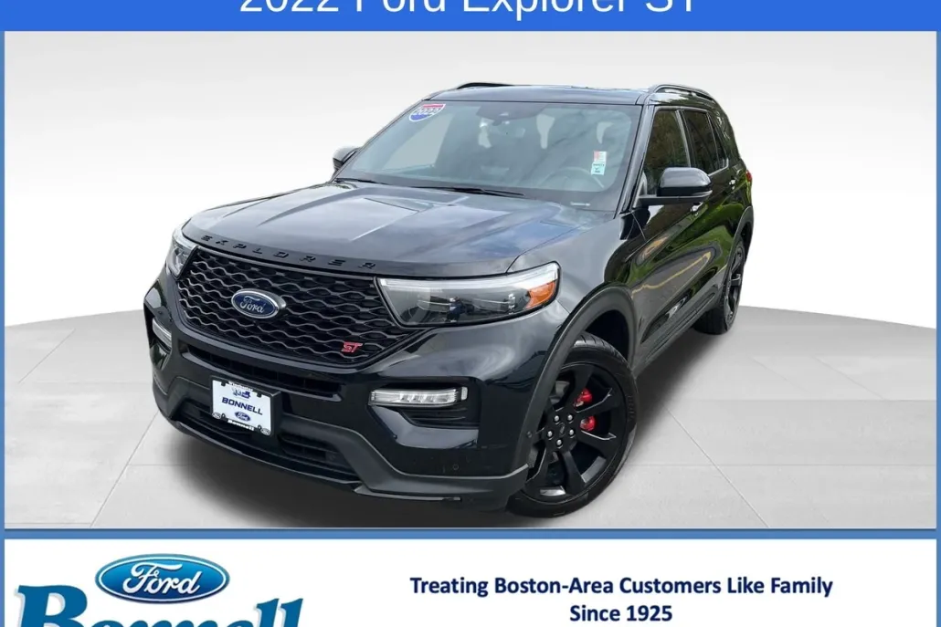 2022 Ford Explorer ST photo 1