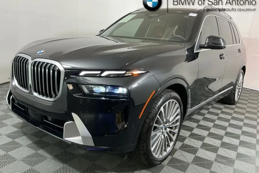 2025 Bmw X7 xDrive40i photo 1