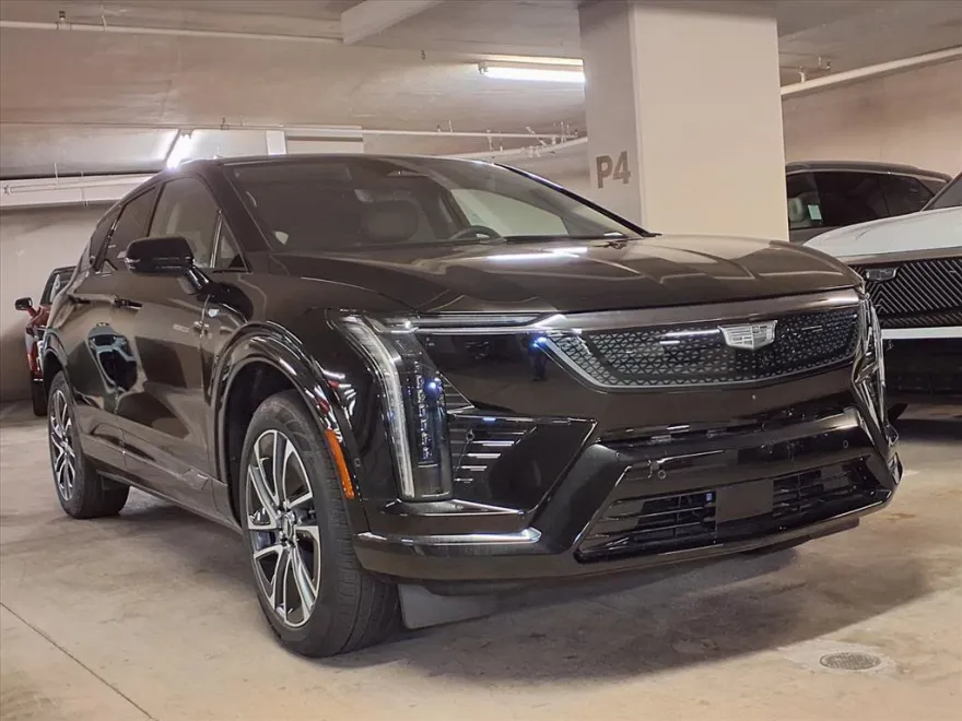 2025 Cadillac Optiq Sport photo 1