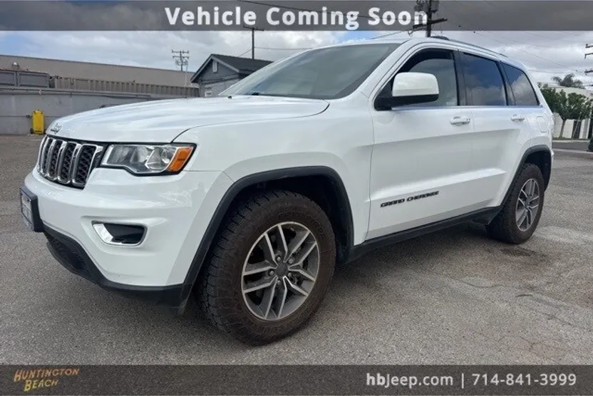 2020 Jeep Grand Cherokee Laredo E photo 1
