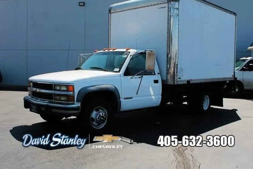 1992 Chevrolet Silverado 3500HD photo 1
