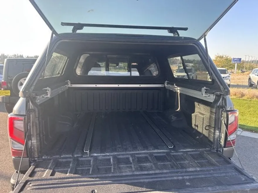 2021 Nissan Titan PRO-4X photo 1