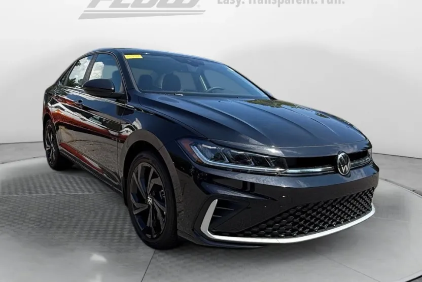 2025 Volkswagen Jetta 1.5T SE photo 1