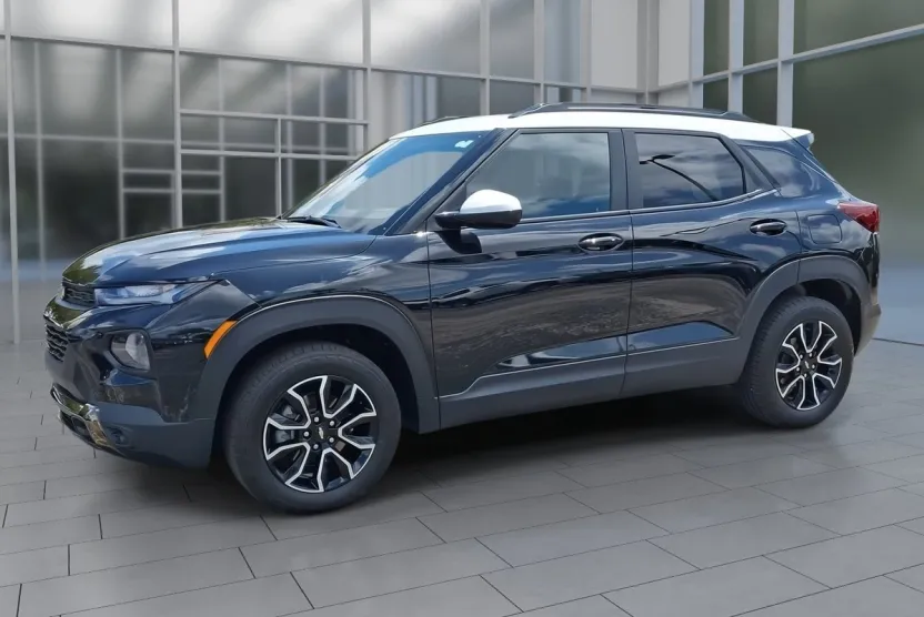 2023 Chevrolet Trailblazer ACTIV photo 1