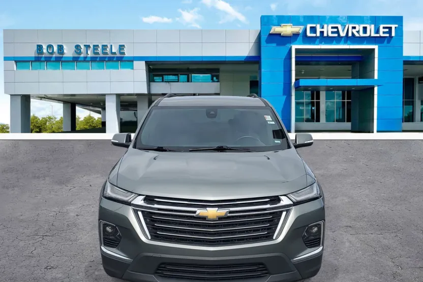 2023 Chevrolet Traverse photo 1