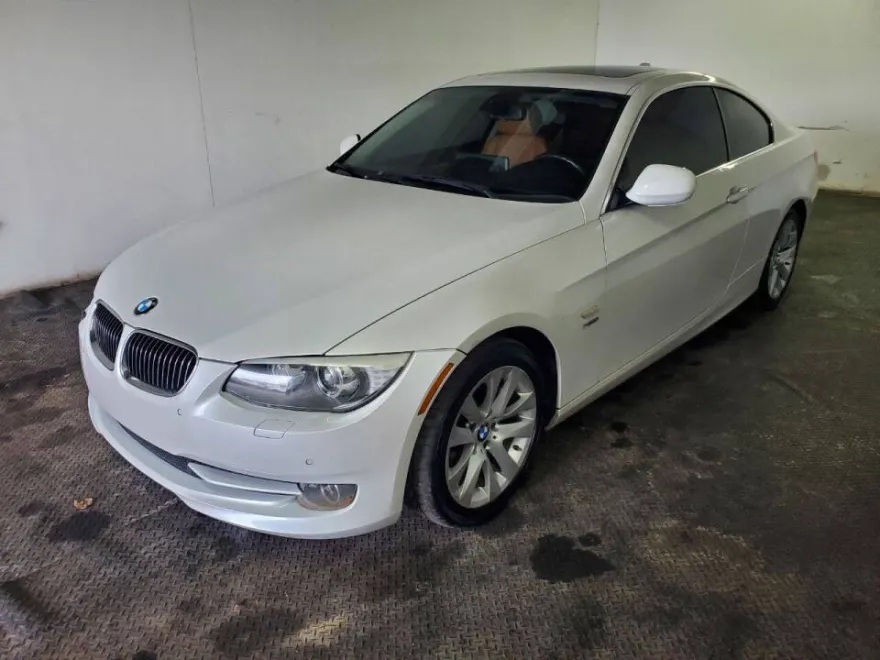 2012 Bmw 328i photo 1
