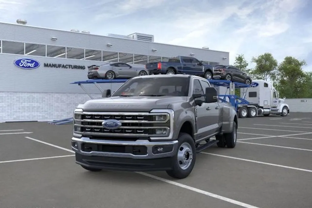2026 Ford F-350 photo 1