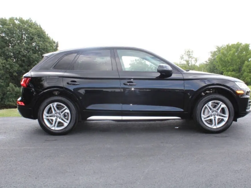 2018 Audi Q5 2.0T Premium photo 1