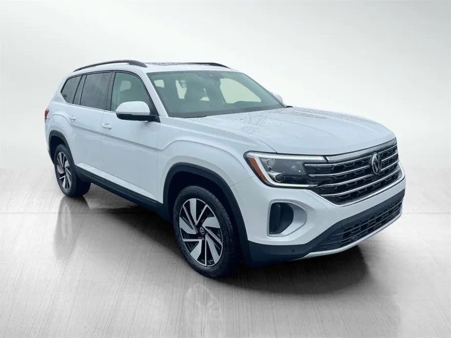 2026 Volkswagen Atlas SE Technology photo 1