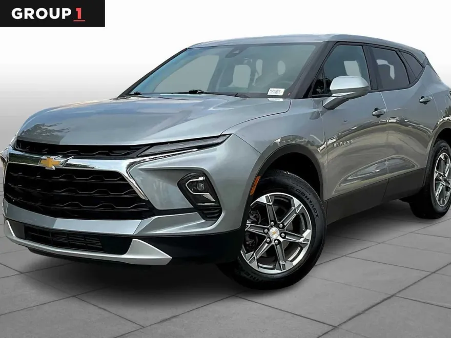 2023 Chevrolet Blazer 2LT photo 1