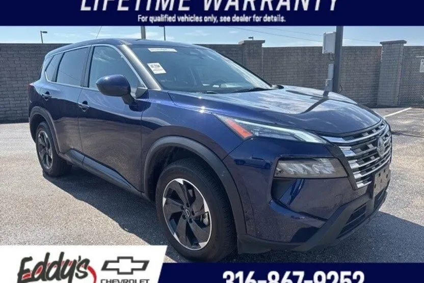 2024 Nissan Rogue SV photo 1