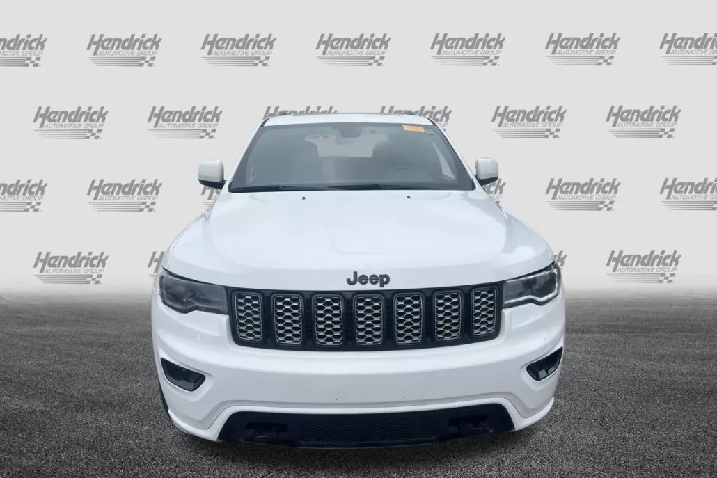 2020 Jeep Grand Cherokee Altitude photo 1