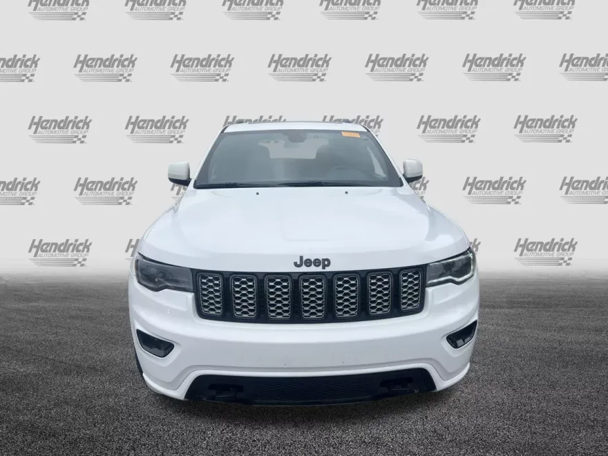 2020 Jeep Grand Cherokee Altitude photo 1