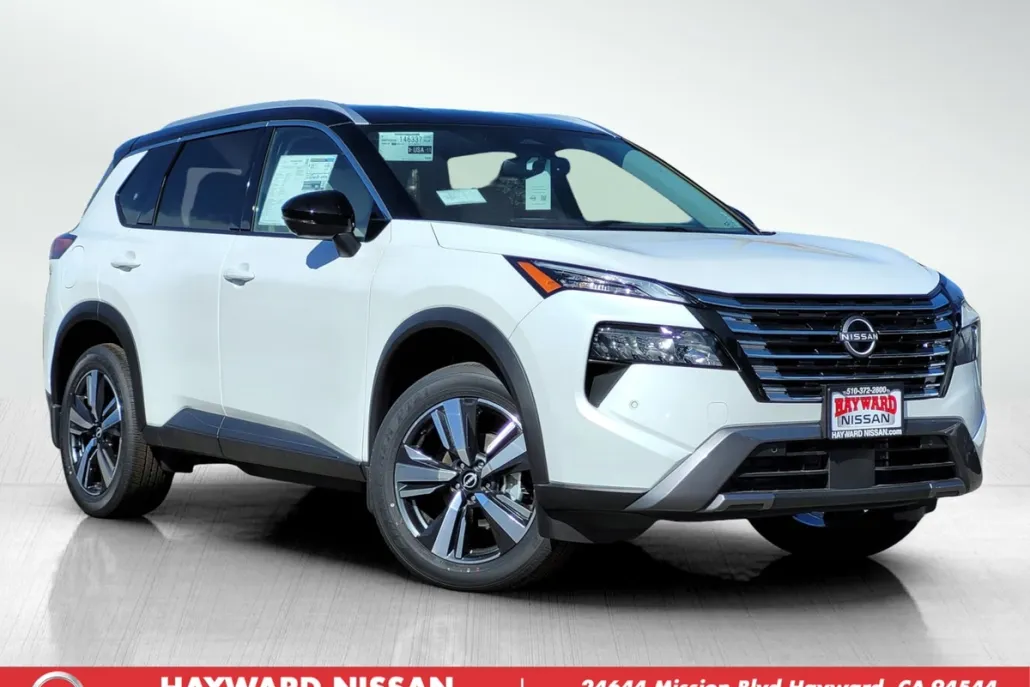 2025 Nissan Rogue SL photo 1
