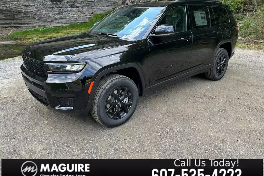 2025 Jeep Grand Cherokee Altitude X photo 1