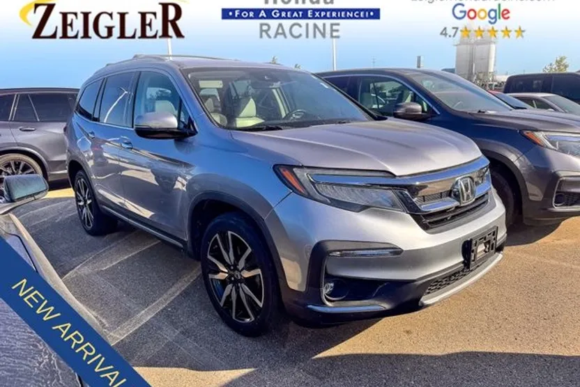 2019 Honda Pilot Touring photo 1